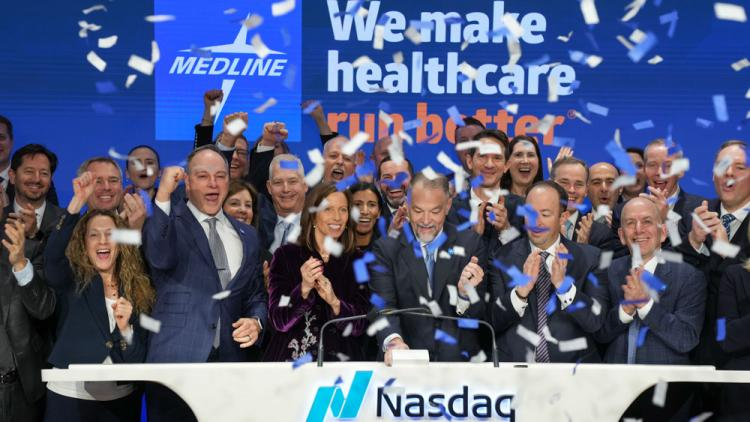 Medline Lock-Up Expires Today — Insiders Can Sell: Watch for 5-15% Drop